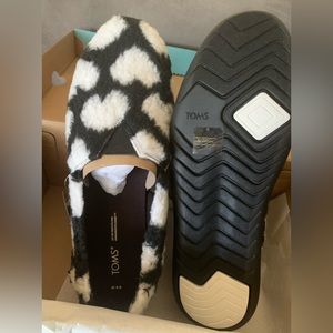 TOMS heart shearling shoes